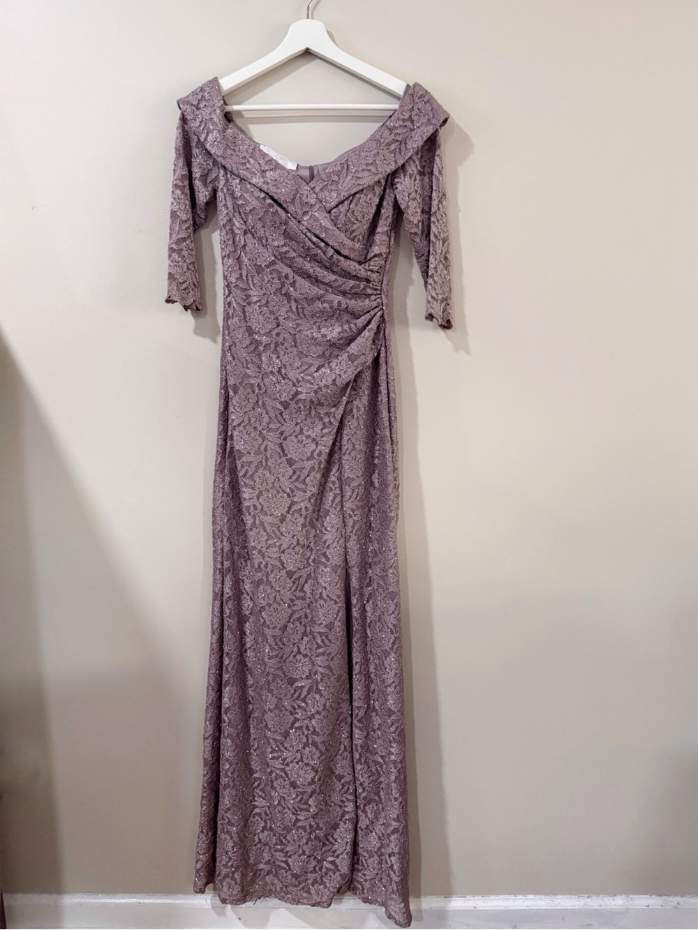 Oleg Cassini Women 4 Mauve Lace Off Shoulder Ruched Maxi Gown Glam Formal